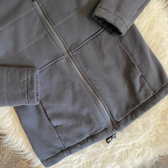 Like New North Face full zip Sherpa lined coat - Picture 3 of 8